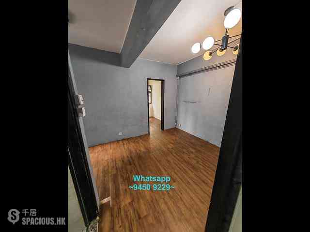 Sheung Wan - Winsing Building 09