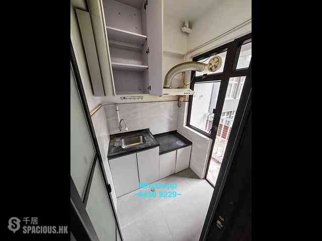 Sheung Wan - Winsing Building 14