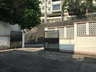 Chung Hom Kok - Cape Villa 03