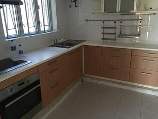 Chung Hom Kok - Cape Villa 08
