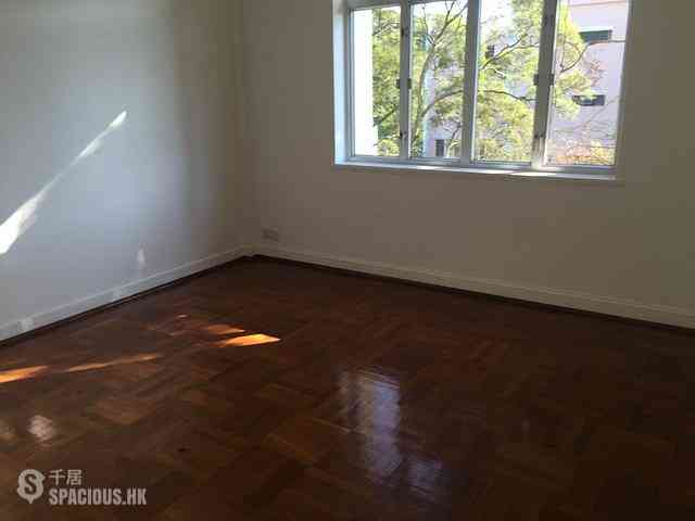 Chung Hom Kok - Cape Villa 10