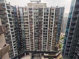 Tseung Kwan O - Twin Peaks Block 2 06