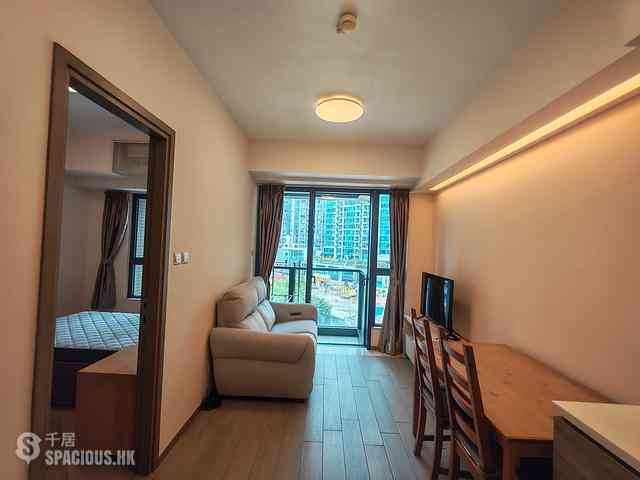 Tiu Keng Leng - The Wings IIIB Block 1A 02