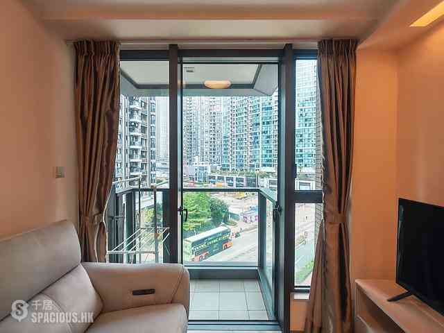 Tiu Keng Leng - The Wings IIIB Block 1A 05