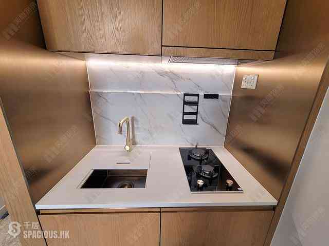 Quarry Bay - The Holborn Block A 05