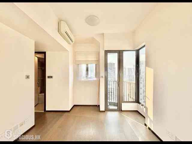 Happy Valley - Regent Hill 05
