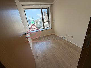 Sai Ying Pun - The Nova 06