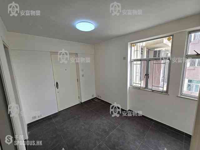 Tai Po - Jade Plaza 04
