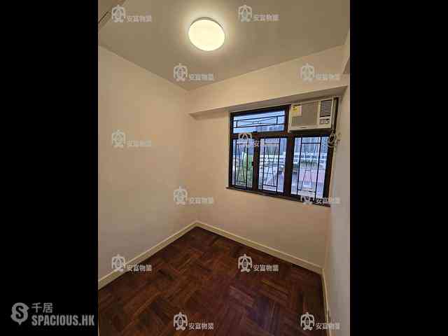 Tai Po - Fook On Building 08