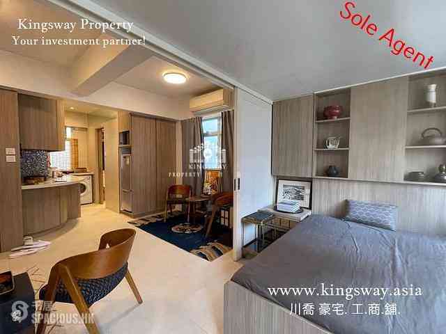 Central - 7-9, Shin Hing Street 01