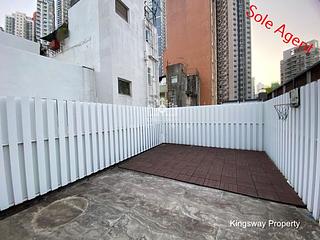 Central - 7-9, Shin Hing Street 06
