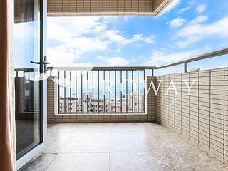 Pok Fu Lam - Baguio Villa Block 32 03