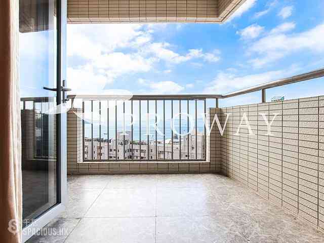 Pok Fu Lam - Baguio Villa Block 32 03