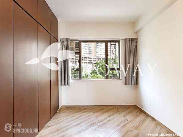 Pok Fu Lam - Baguio Villa Block 32 08