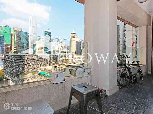 Soho - 52, Elgin Street 04