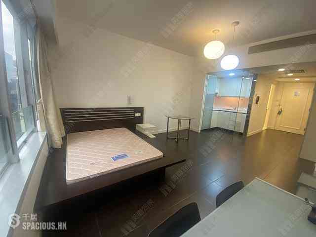 Wan Chai - Convention Plaza Apartments 03
