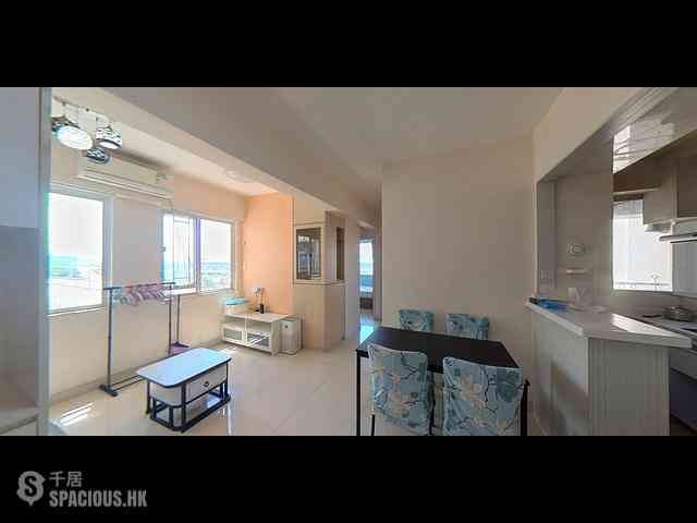 Sai Ying Pun - Fung Shing Building 01