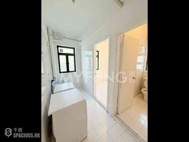 Repulse Bay - Repulse Bay Apartments Block D 10