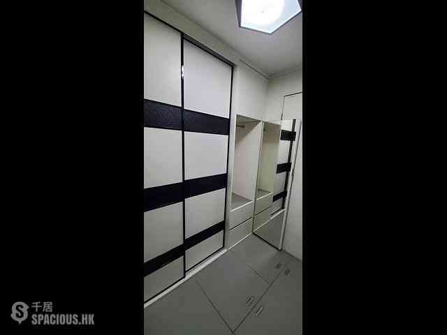 Prince Edward - Kwong Shing Building 02