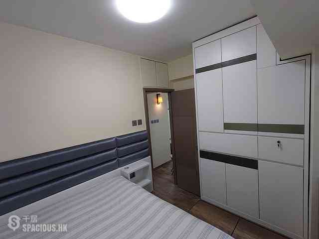 Mong Kok - Scenery Court 03
