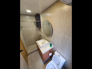 Sai Ying Pun - Fook Moon Building 09