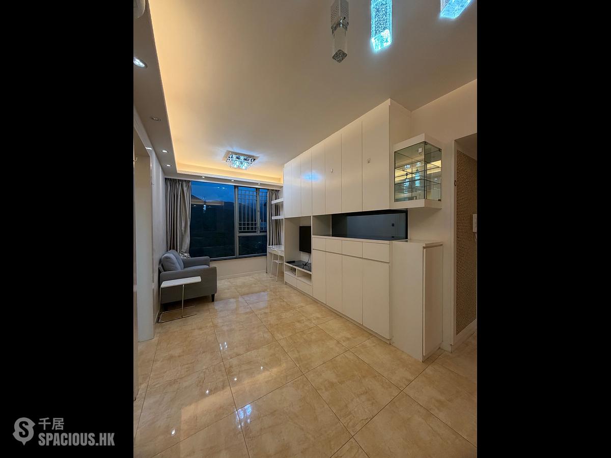 Tung Chung - Coastal Skyline Phase 1 Block 3 01