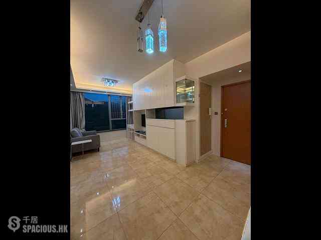 Tung Chung - Coastal Skyline Phase 1 Block 3 02
