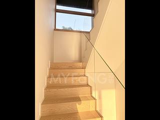 Repulse Bay - The Somerset 12