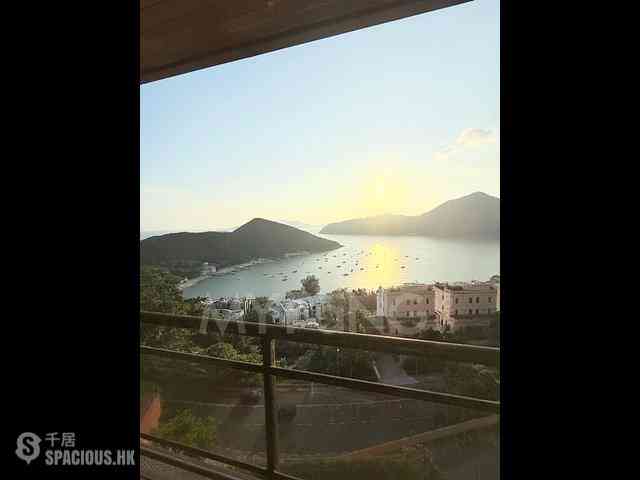 Repulse Bay - The Somerset 18