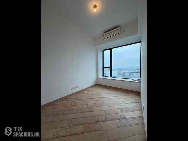 Tung Chung - The Visionary Tower 10 03