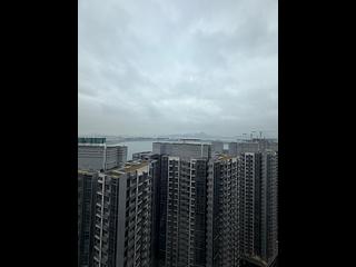 Tung Chung - The Visionary Tower 10 04