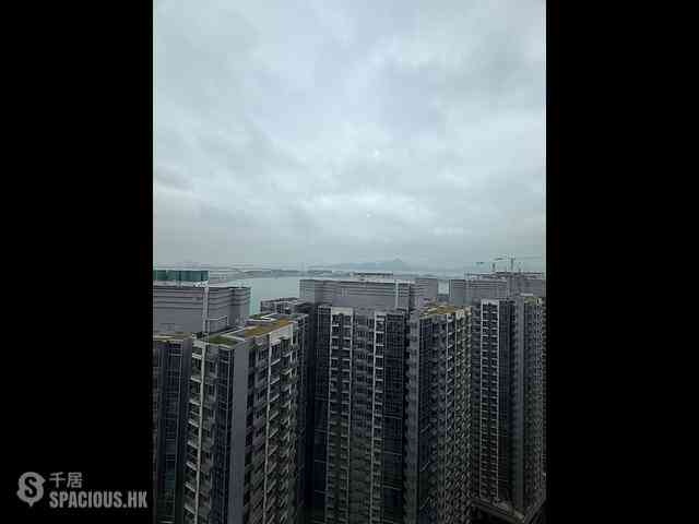 Tung Chung - The Visionary Tower 10 04