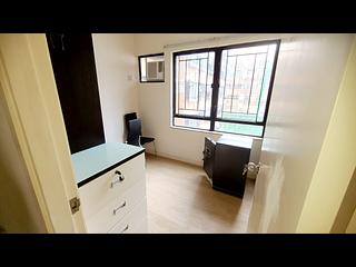 North Point - Roca Centre 04