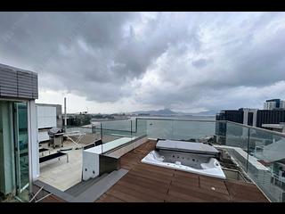 Tung Chung - Coastal Skyline Phase 4 Le Bleu Deux Block 3 02