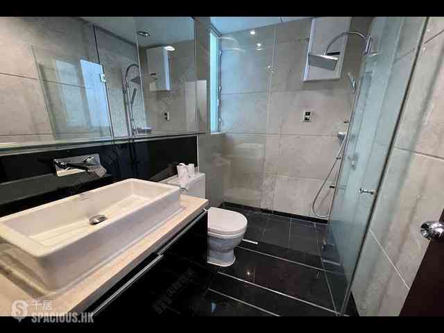 Tung Chung - Coastal Skyline Phase 4 Le Bleu Deux Block 3 05