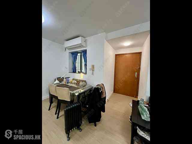 Tung Chung - Seaview Crescent Block 5 02