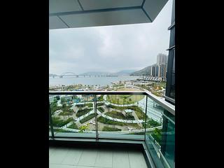 Tseung Kwan O - The Wings Ocean Wings Block 3 02