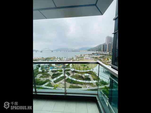 Tseung Kwan O - The Wings Ocean Wings Block 3 02