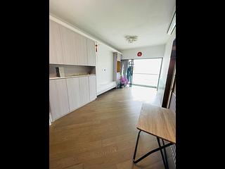 Tseung Kwan O - The Wings Ocean Wings Block 3 04
