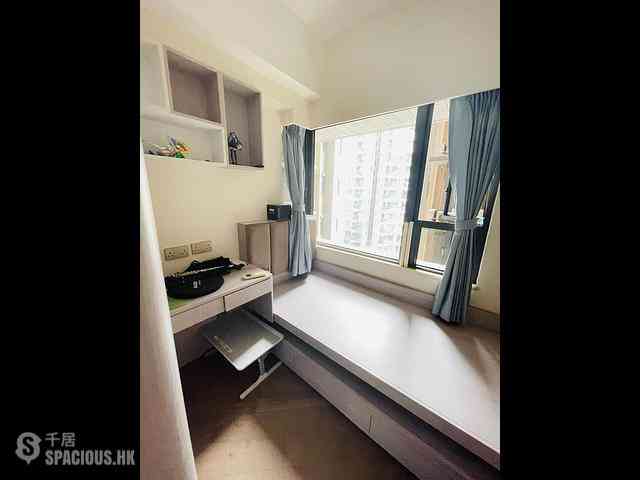 Tseung Kwan O - The Wings Ocean Wings Block 3 06