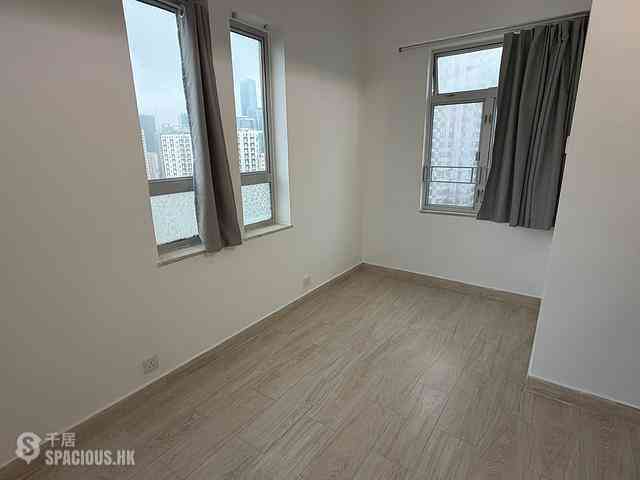 North Point - Kar Fu Building 04