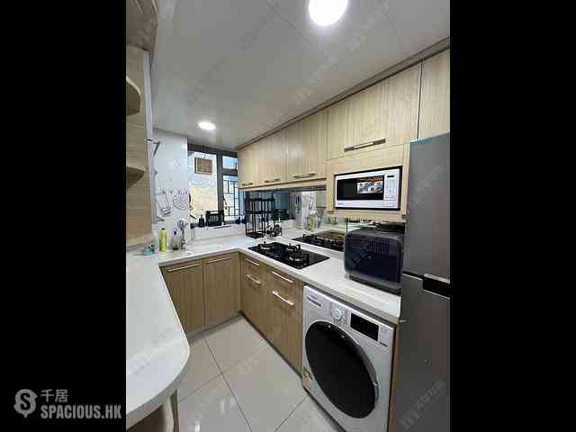 Tung Chung - Caribbean Coast Phase 4 Crystal Cove 04