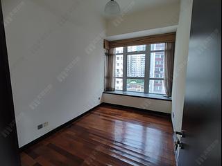 Wan Chai - J Residence 06