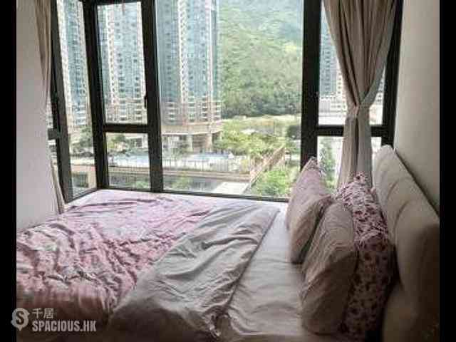 Tung Chung - The Visionary 01