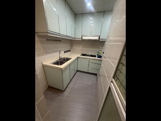 Sai Ying Pun - Kwan Yick Building 02