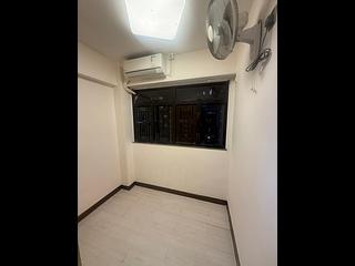 Sai Ying Pun - Kwan Yick Building 05