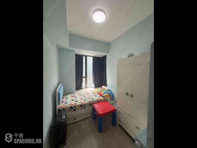Tung Chung - The Visionary Tower 8 03