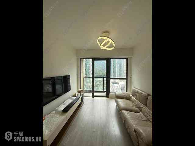 Tung Chung - The Visionary Tower 8 05
