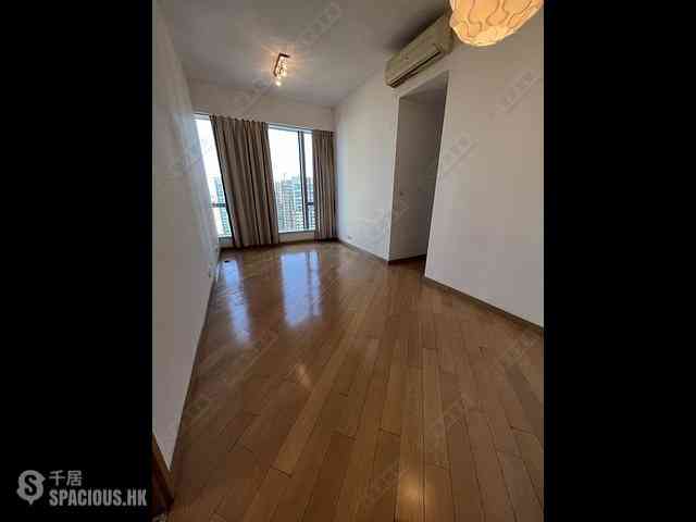 West Kowloon - The Cullinan (Tower 21 Zone 5 Star Sky) 01