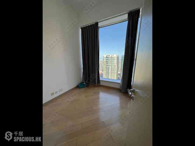 West Kowloon - The Cullinan (Tower 21 Zone 5 Star Sky) 03